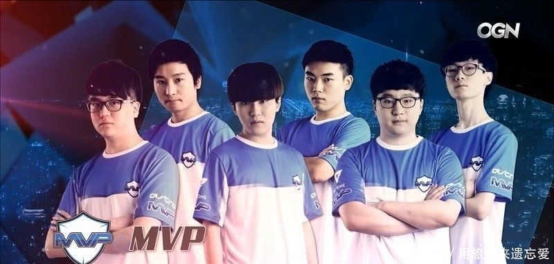 排中稳居前 排中稳居前