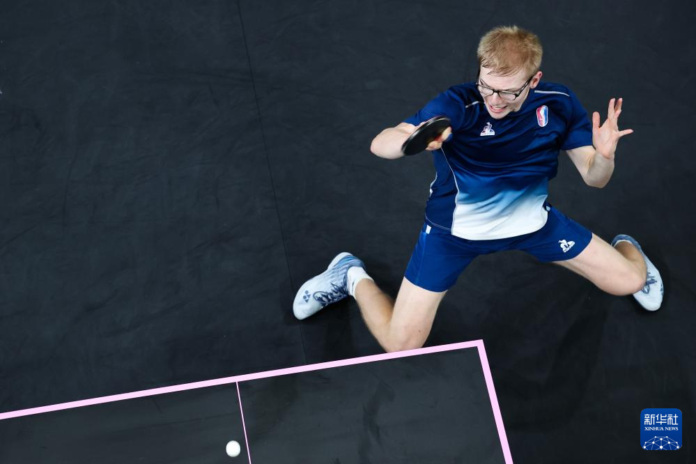 与宽松廓形 与宽松廓形